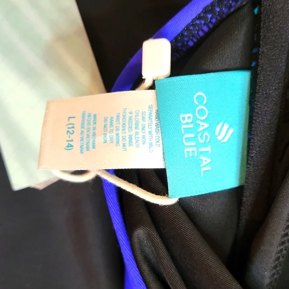 NWT Coastal Blue Women’s Swimsuit Halter Neck Cutout-Front, size L 12-14 - Picture 2 of 7